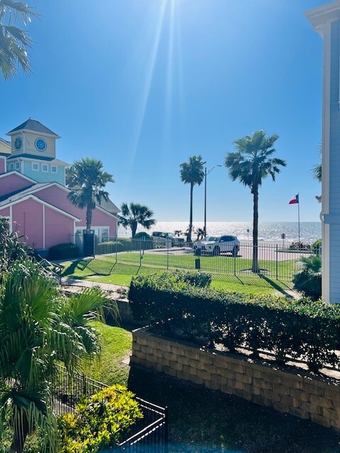 Photo - 7000 Seawall Blvd Unidad 524