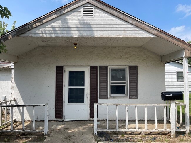 Building Photo - 214 N California Ave Rental