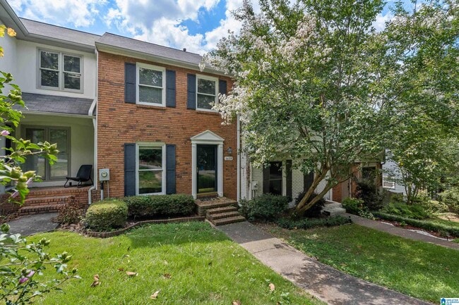 Building Photo - 1659 Ashwood Ln Rental