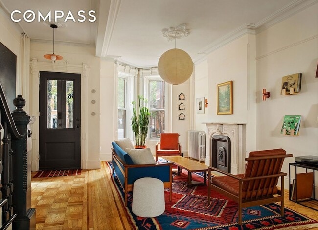 Photo - 366 6th Ave Unit TH