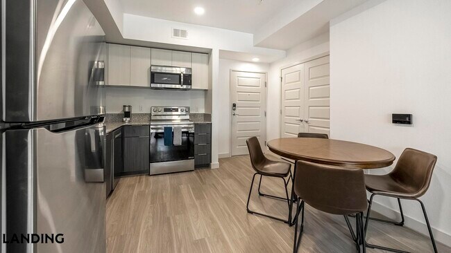 9275 N 29th Ave Unit 2030