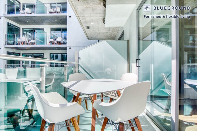 Photo - 1027 Wilshire Blvd Unit SI FL7-ID543