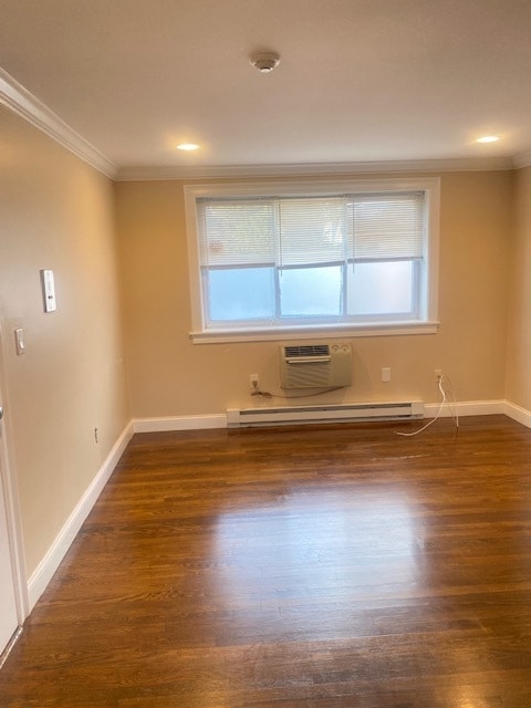 Building Photo - 5 Lowell Ave Unit 3