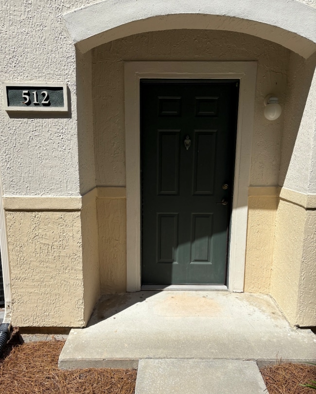 Photo - Plantation Point - One Bedroom Second Floor with Balcony!
