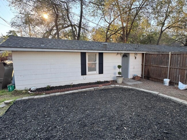 Photo - 2708 20th St