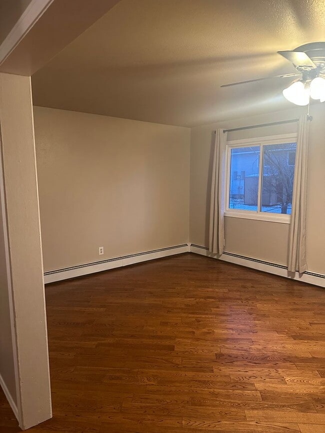 Photo - 380 Shoshone Ave Unidad 380 Shoshone Ave Apt B