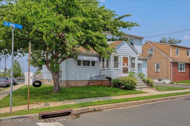 52 St Ann St