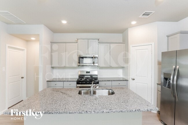 Photo - 14918 Bog Mill