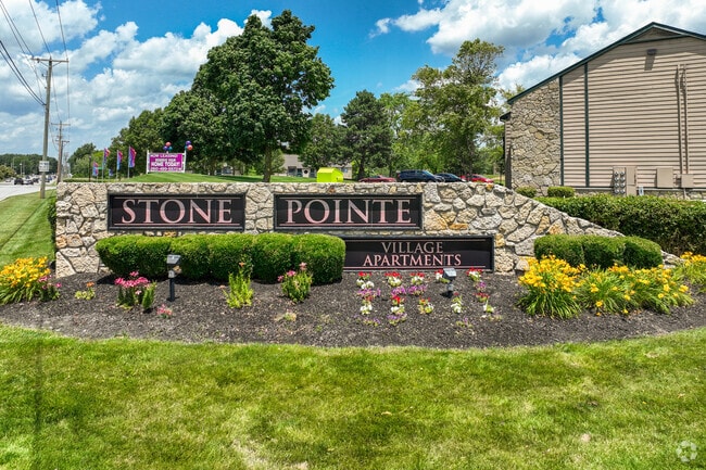 Building Photo - Stone Pointe Village Rental