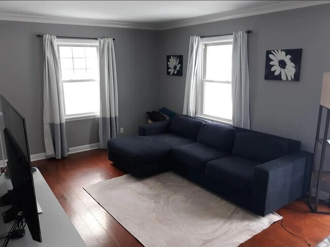 Photo - 3305 Xenwood Ave S