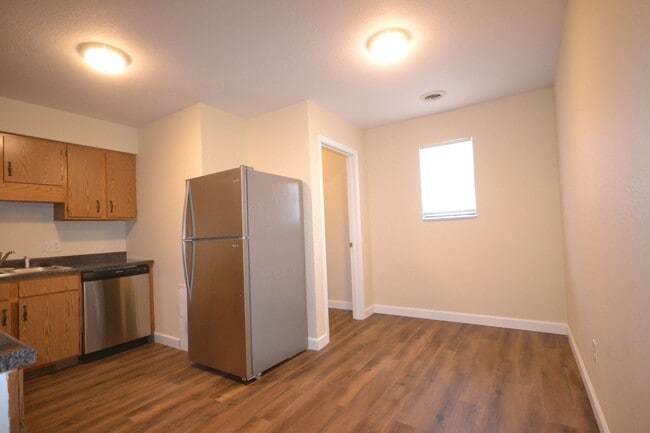 Photo - Bearcat Apartment Unit 6