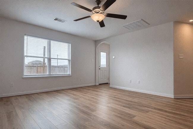 Photo - 2209 Nautica Terrace