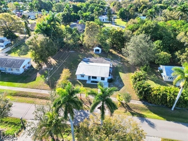 Building Photo - 356 New York Dr