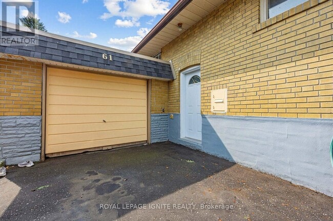 Photo - 61 Jarwick Dr