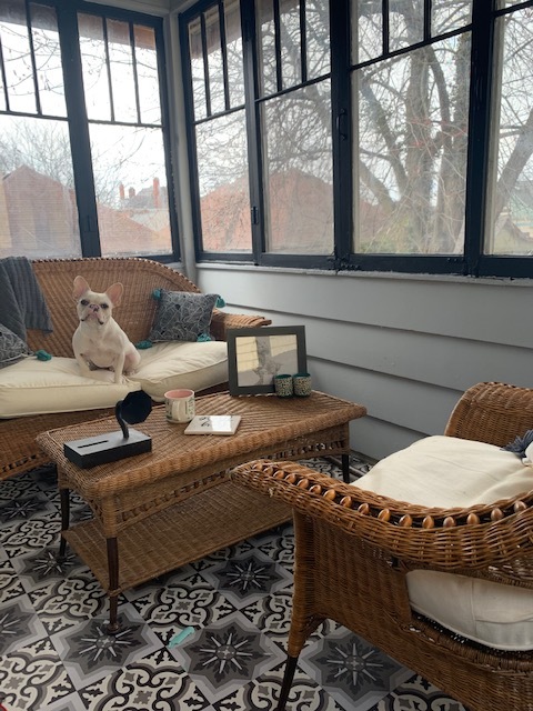 Sleeping porch - shared area - 9 Union Ave NE House