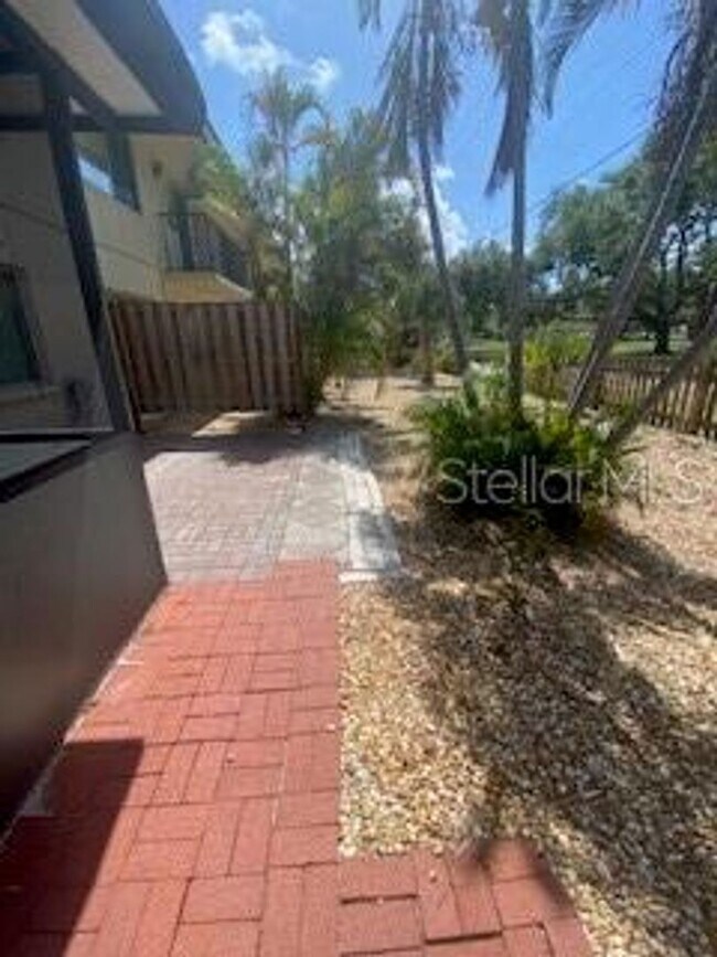 Photo - First Floor Condo for Rent in Venice Island