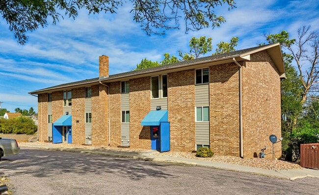 Falls View Apartments