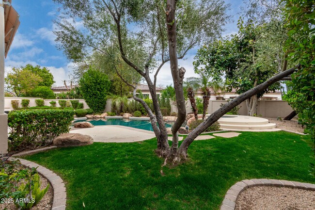 Photo - 8317 E Feathersong Ln