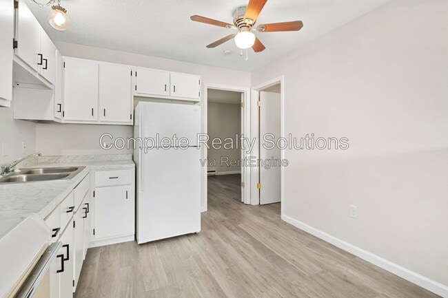 Photo - 790 Country Aire Ct Unit 206