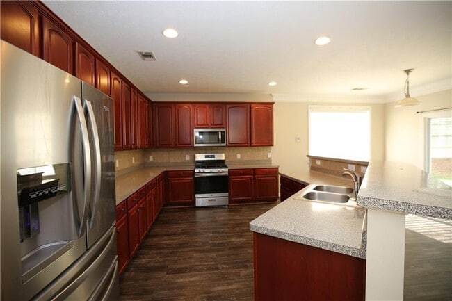 173 Parkmont Ct