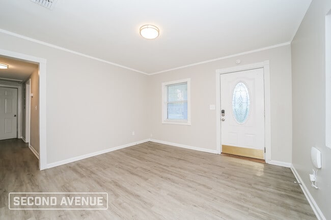 Photo - 5129 Columbus Ave