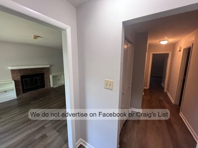 Photo - 6325 Marykirk Dr