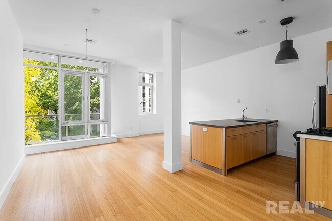 Photo - 177 Concord St Unit 3A