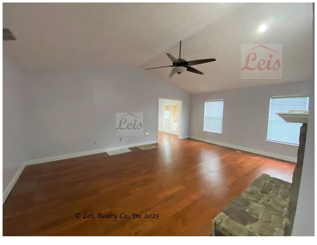 Photo - 2517 Newcastle Dr