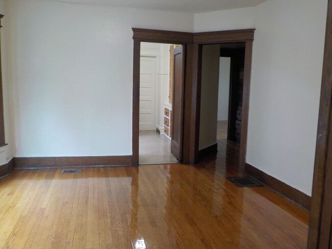 Photo - 969 Lancaster Ave Unit Lancaster 969