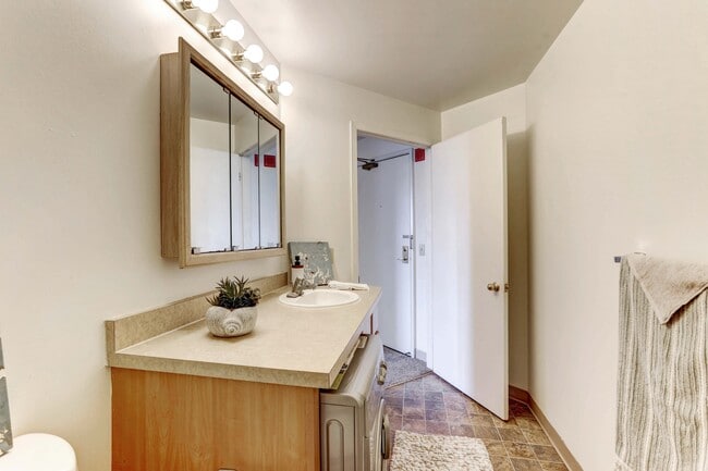 LaSalle Apartments