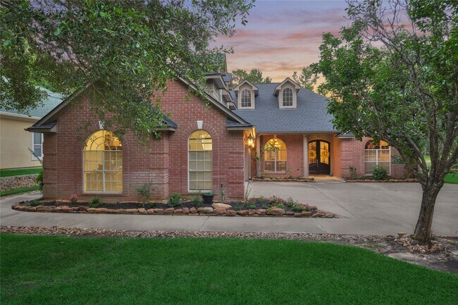Photo - 16 Waterberry Way