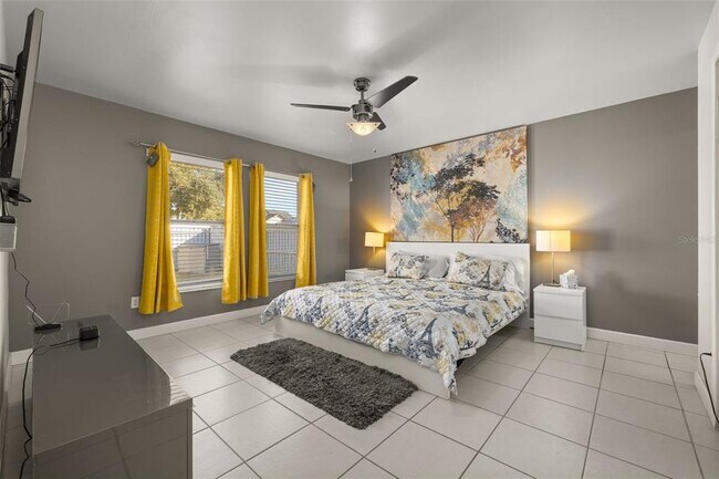 Photo - 3045 Bloomsbury Dr