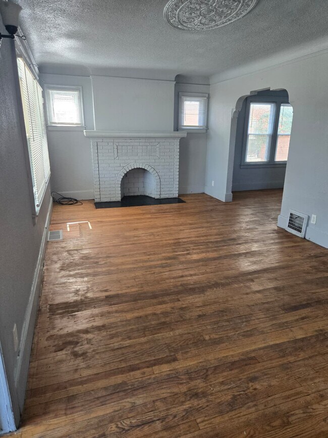 Photo - 15909 Woodingham Dr