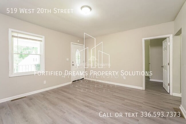 Photo - 519 W 20th St