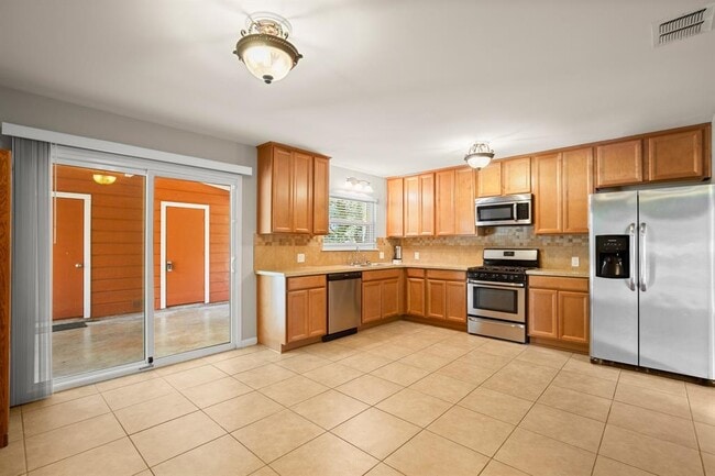 Photo - 1400 Briarcliff Blvd