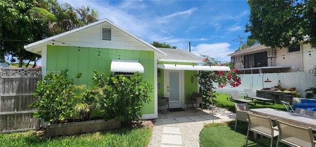 Building Photo - 2883 SW 32nd Ct Unit -