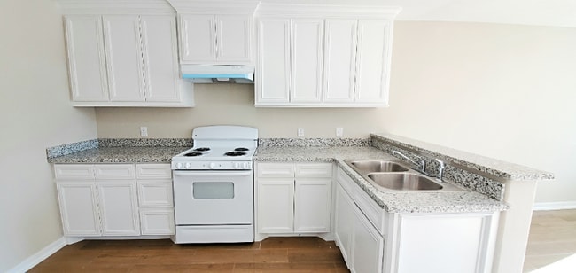 Photo - 0 Northdale St