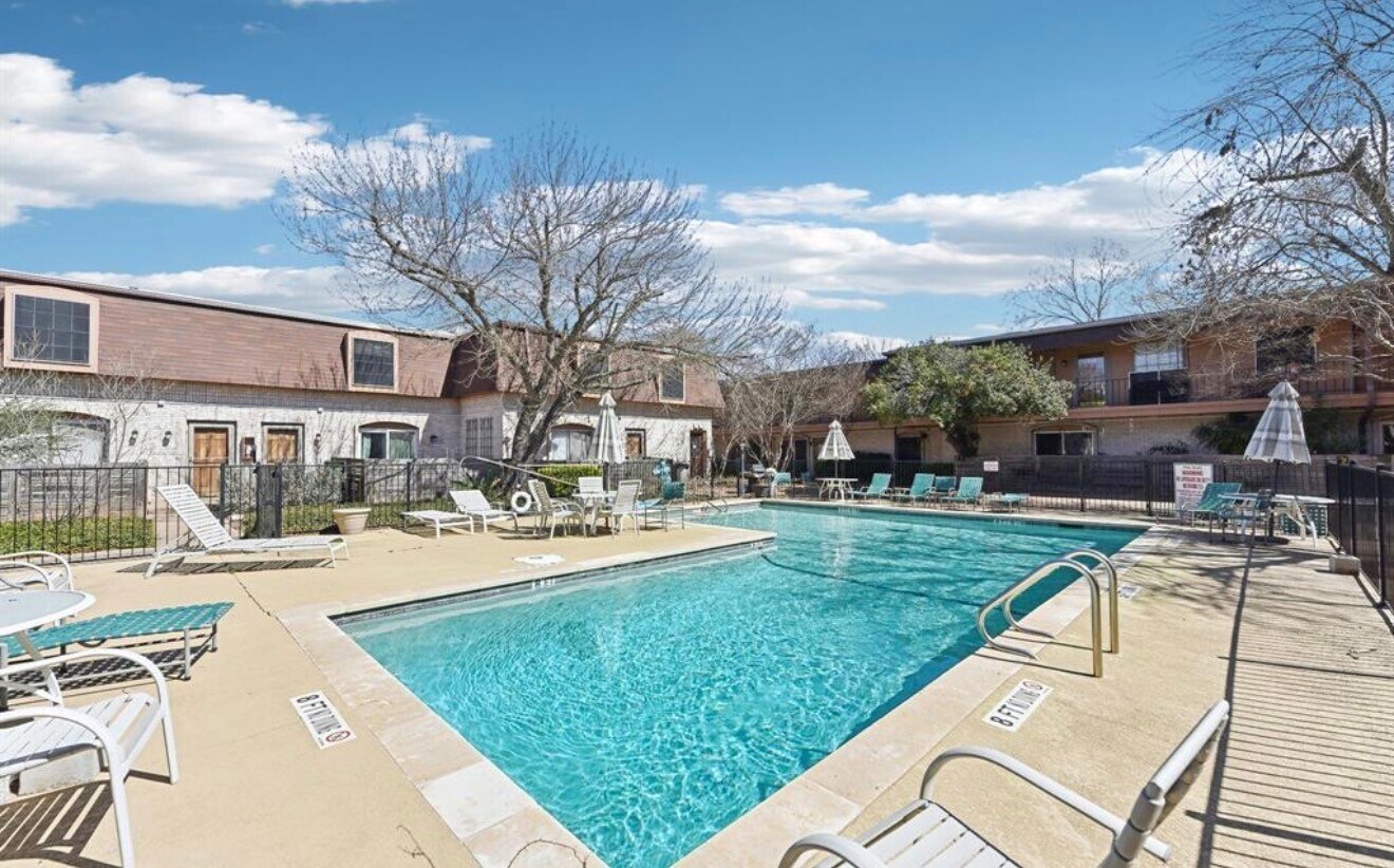 Photo - 7801 Shoal Creek Blvd Unit 153