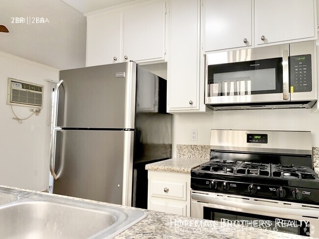 Building Photo - 9801 Tabor St Unit 103A Rental