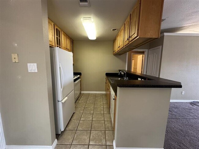 Photo - 8320 Cambridge Rd