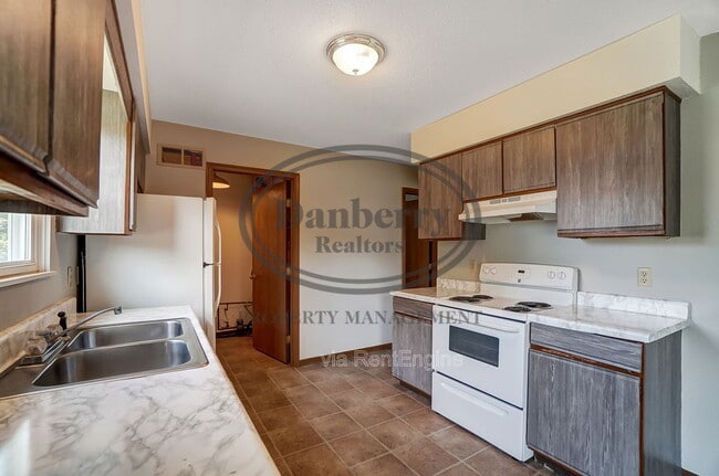 Photo - 3602 Willow Run Dr