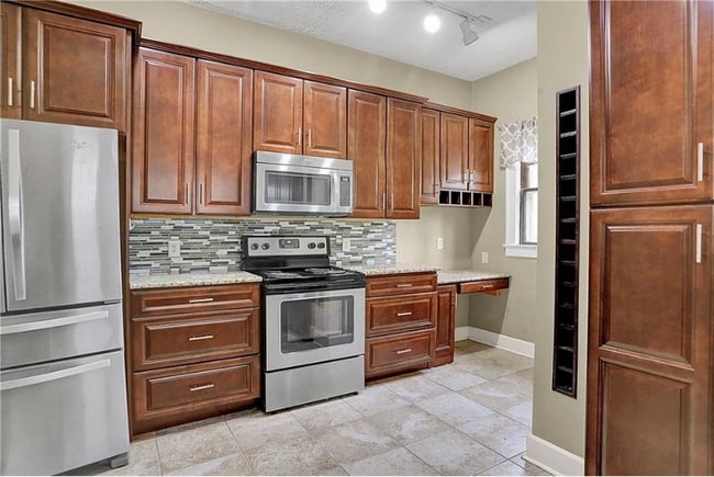 Photo - 5538 N College Ave Unit 5540