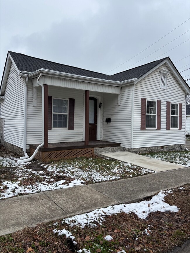 Photo - 315 Jefferson St