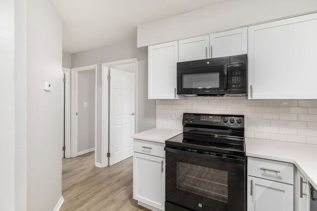 Photo - 639 Riverview Dr Unit 9