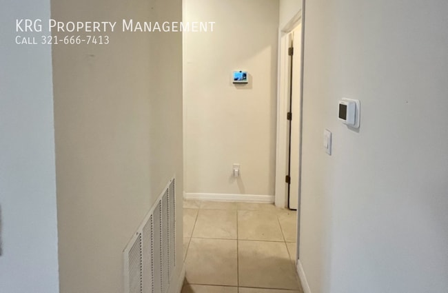 Photo - 1009 NE 11th St