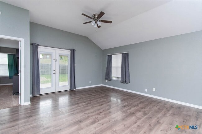 Photo - 2001 Matt Dr