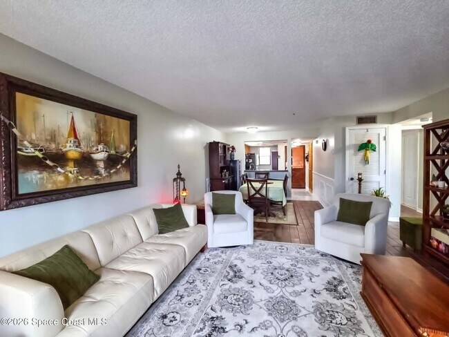 Photo - 3321 Kirkland Rd NE