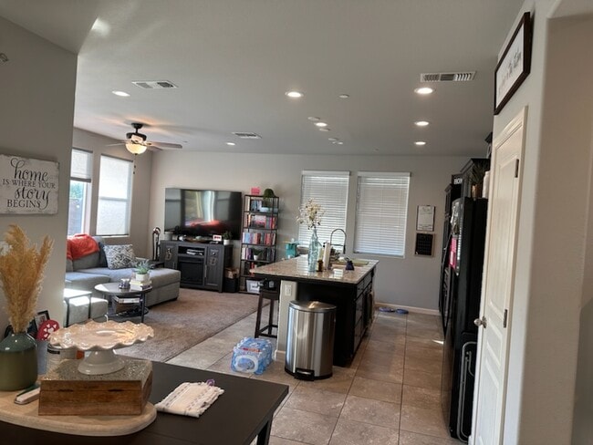 Photo - 808 N Fountain Creek Dr House
