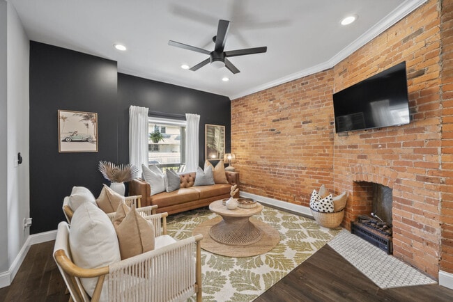 Photo - 530 Hanford St Unidad ID1262899P