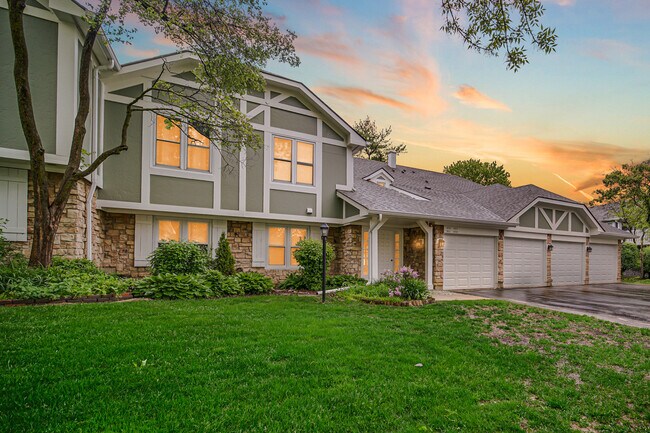 Photo - 1401 Wentworth Ct Condo Unit 1401